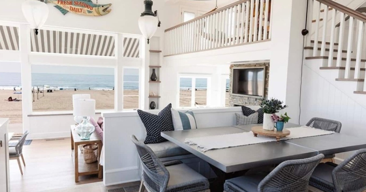 luxury beach house rentals Manhattan Beach